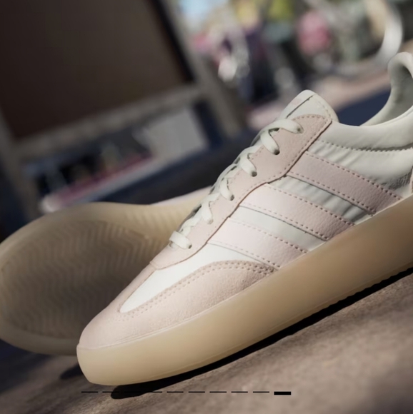 Adidas Barreda Decode Shoes - Picture 3 of 10